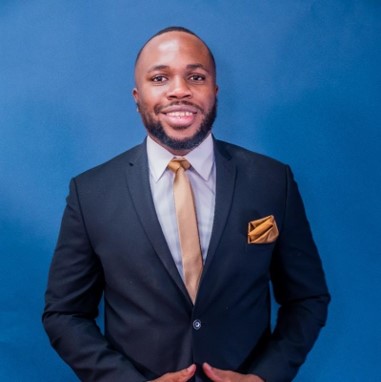 Dr Nnamdi Ihenacho